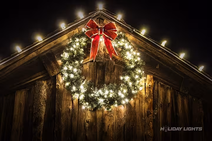 Barn Roofline Christmas Lights Wreath Warm White - Residential Christmas lights installation in New York